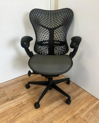 Herman Miller Mirra FullOptional ricondizionata