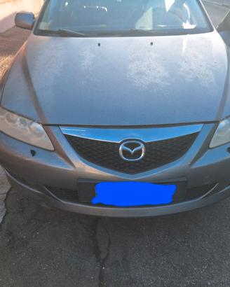Mazda 6 grigia 