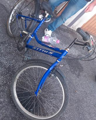 bici unisex adatto a bimbo di 10 anni