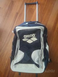Trolley valigia, Arena