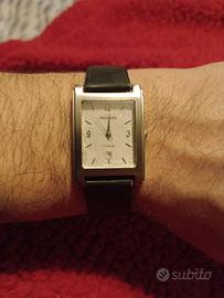 Orologio formato tank in titanio phoenix