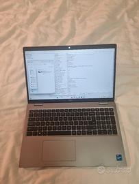 notebook portatile dell latitude 5520 core i5