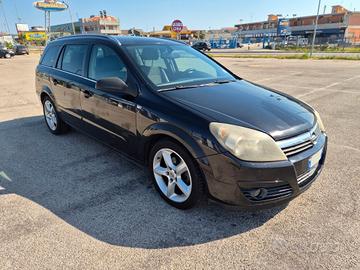 Opel Astra 1.7 CDTI 80CV Station Wagon Club