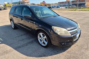 Opel Astra 1.7 CDTI 80CV Station Wagon Club