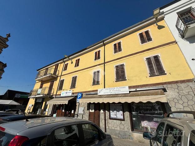 PALAZZINA A CASTAGNOLE PIEMONTE