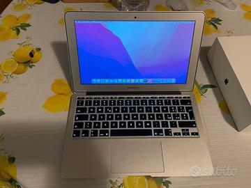 Macbook Air 11 , 2015, i5 ,4gb ram, 256 gb hd