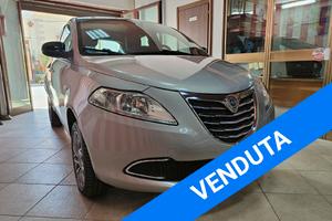 Lancia Ypsilon 0.9 TwinAir 85 CV 5 porte Metano Ec