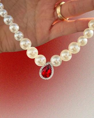 Collana di perle con pendente rosso San Valentino
