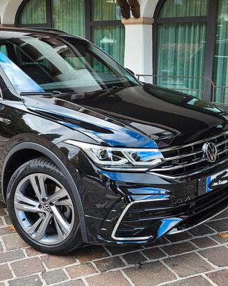 Volkswagen Tiguan R line 1.5 tfsi dsg