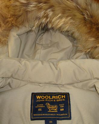 Woolrich Giubbotto corto. Seminuovo.