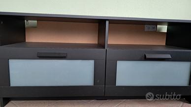 Mobile per TV- Brimnes di Ikea 