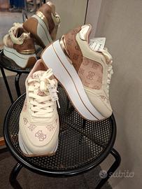Scarpe GUESS 