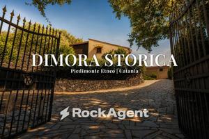 Rustico / Casale di 446 m² con più di 5 locali a P