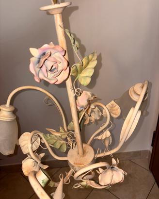 Lampadario in ferro battuto