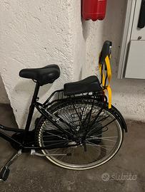 Seggiolino posteriore per bicicletta