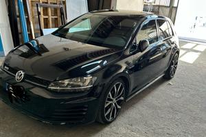 VOLKSWAGEN Golf GTD 2.0 TDI DSG 5p.