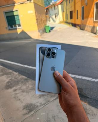 iPhone 15 Pro Max