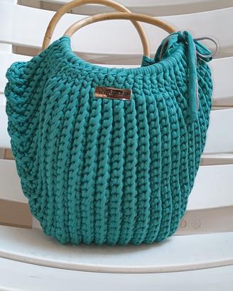 Borsa artigianale in fettuccia