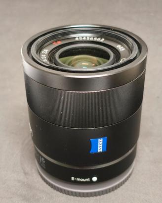 OBIETTIVO SONY 24 mm f 1,8 zeiss