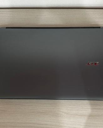 PC Acer  E5-571G