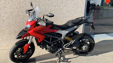 Ducati Hyperstrada 821