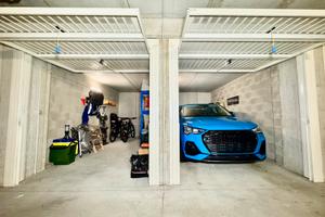 BOX Doppio con corrente in palazzina recente