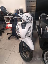 Honda Vision 110 Permute garanzia finanziamento