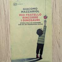Libro Mio fratello rincorre i dinosauri