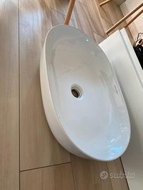 Lavabo e miscelatore