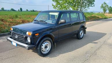 Lada niva 4x4 5p gpl