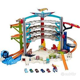 Hot wheels mega garage 