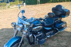 TRIUMPH ROCKET III TOURING 