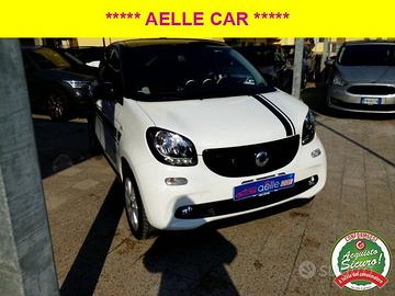 SMART ForFour 70 1.0 Passion