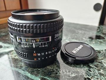 Nikon AF 28mm 2.8 D