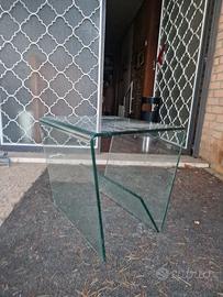 tavolino in vetro di design
