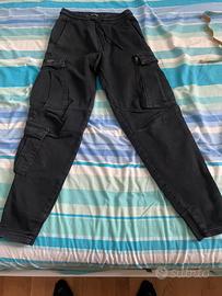 Pantaloni cargo neri