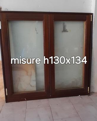 Finestra in mogano Merandi