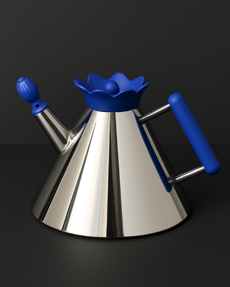 Bollitore vintage in acciaio inox con dettagli blu