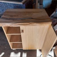 Tavoli, mensole arredo artigianale