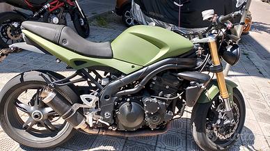 Triumph Speed triple 1050
