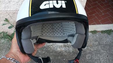 Casco Givi