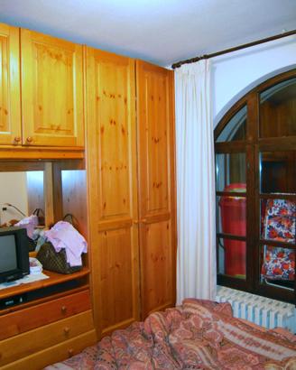 Armadio in legno