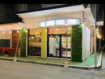 Insegna luminosa attività