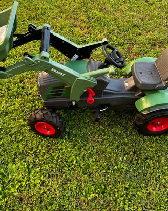 Trattore  a pedali marca Fendt 210