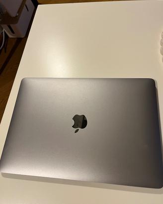 MacBook Air 13” 2018 i5 8GB RAM 256GB SSD