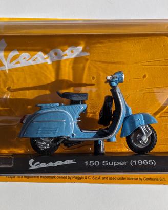 Vespa 150 Super 1965 1:18