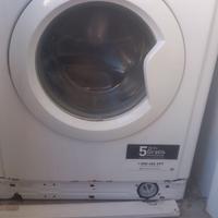 Lavatrice  Indesit 7kg A+ – Perfettamente funziona