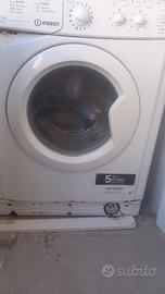 Lavatrice  Indesit 7kg A+ – Perfettamente funziona