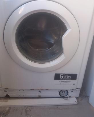 Lavatrice  Indesit 7kg A+ – Perfettamente funziona