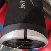 amplificatore e subwoofer